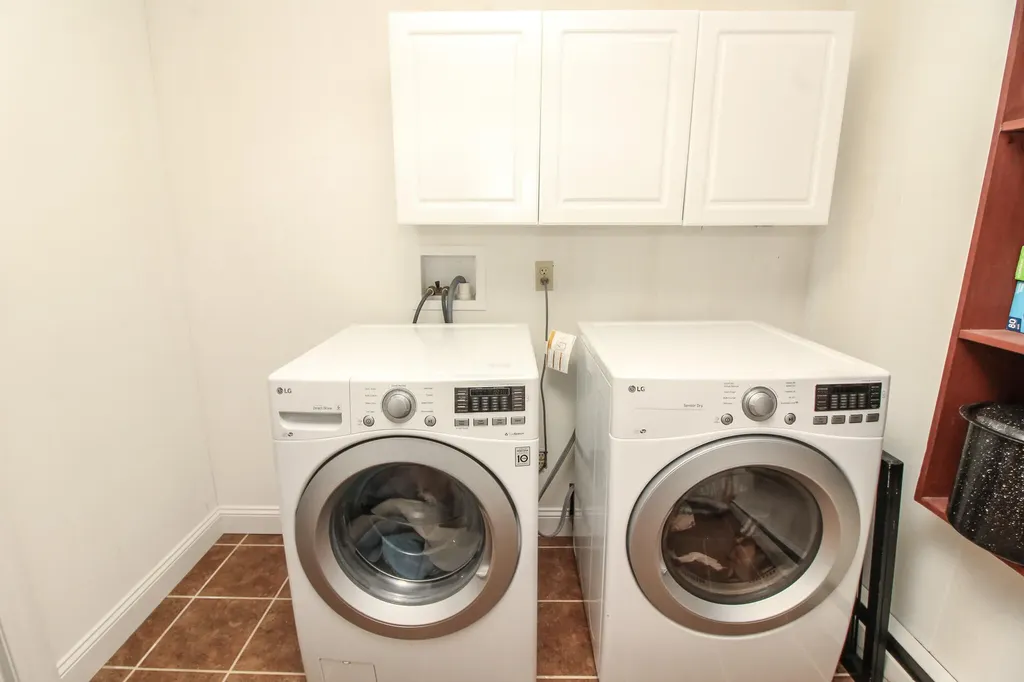 3849 Rockwood Road Rockwood T1 R1 Nbkp ME 04478