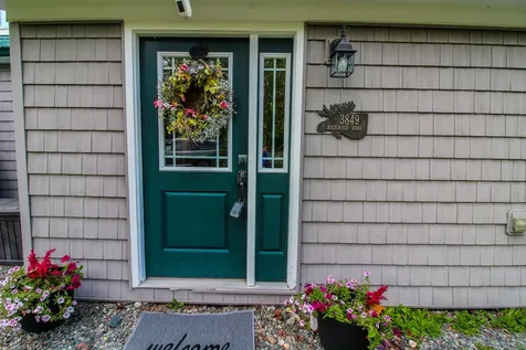 3849 Rockwood Road Rockwood T1 R1 Nbkp ME 04478