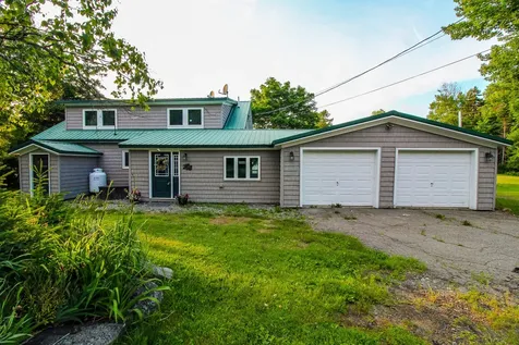3849 Rockwood Road Rockwood T1 R1 Nbkp ME 04478
