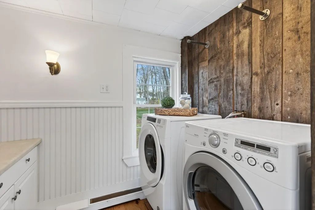 124 Mitchell Road South Portland ME 04106