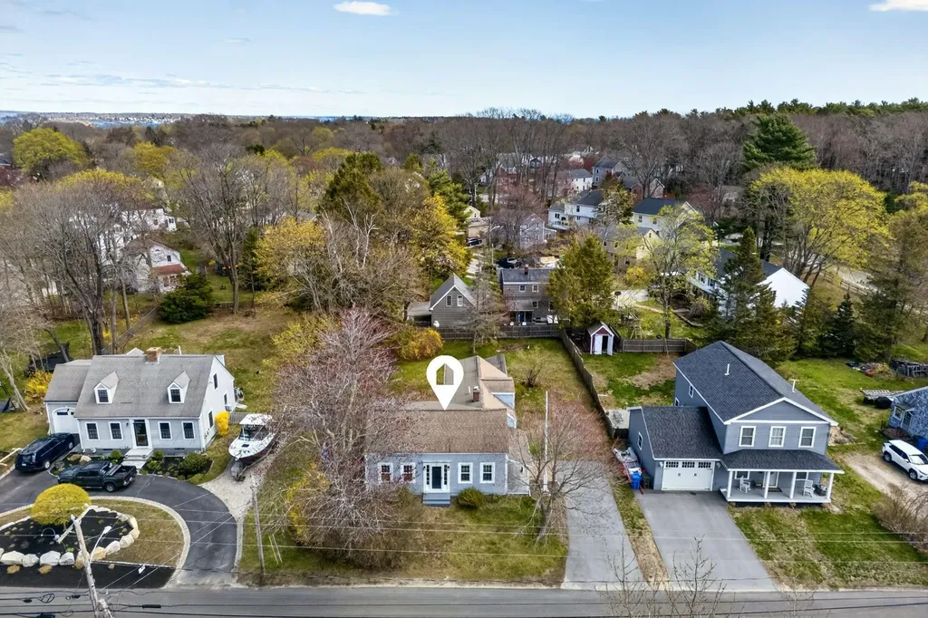 124 Mitchell Road South Portland ME 04106