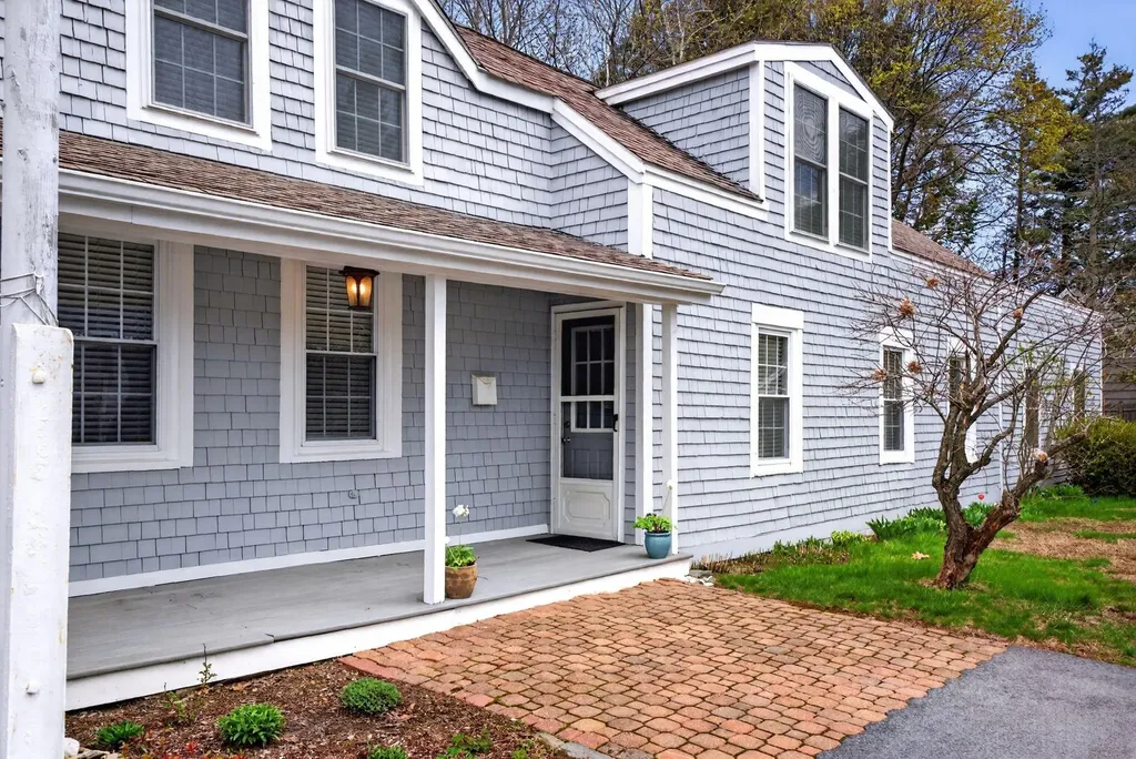 124 Mitchell Road South Portland ME 04106