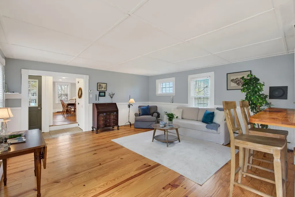 124 Mitchell Road South Portland ME 04106