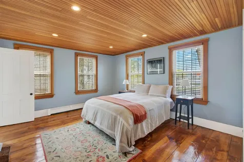 124 Mitchell Road South Portland ME 04106