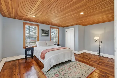124 Mitchell Road South Portland ME 04106