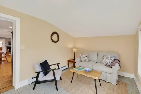 124 Mitchell Road South Portland ME 04106