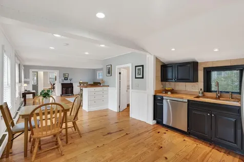 124 Mitchell Road South Portland ME 04106