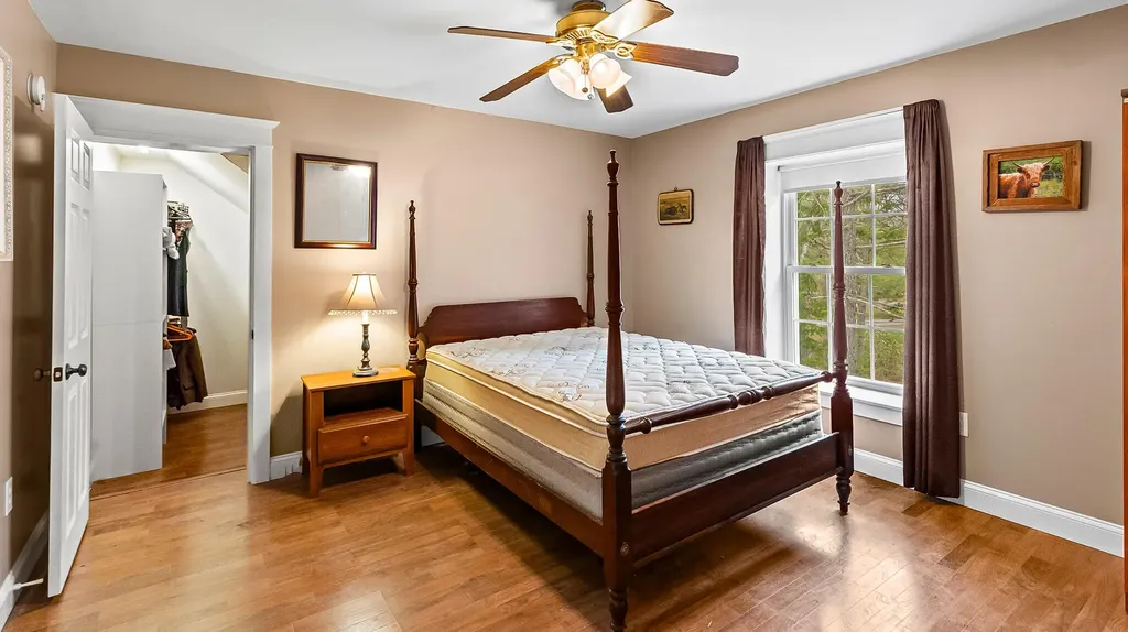 39 Eaton Ridge Drive Holden ME 04429