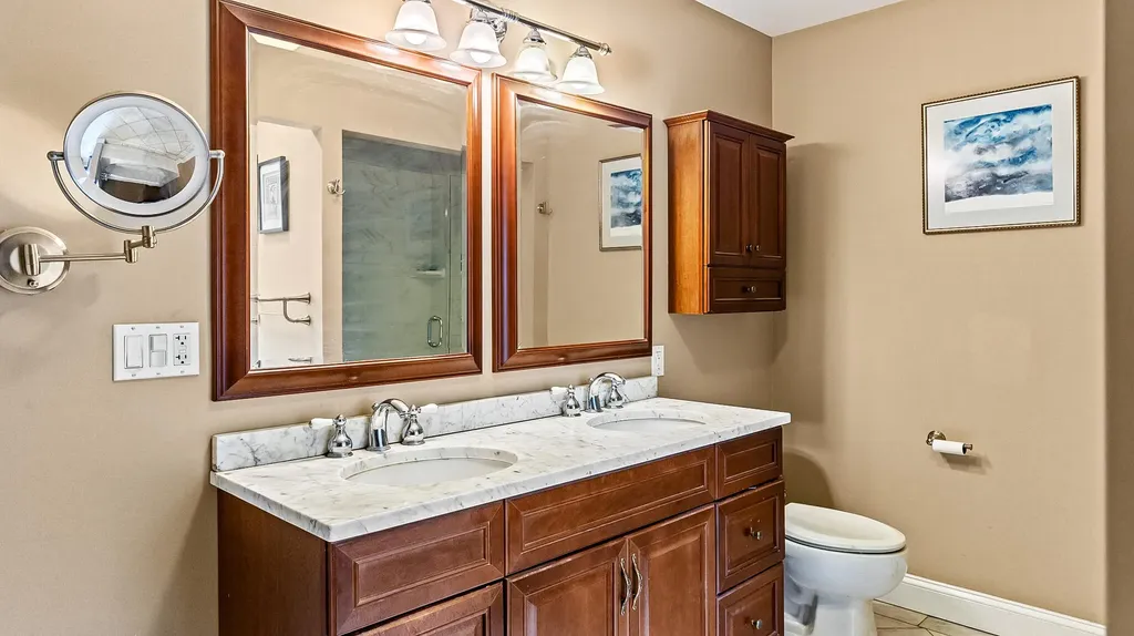39 Eaton Ridge Drive Holden ME 04429