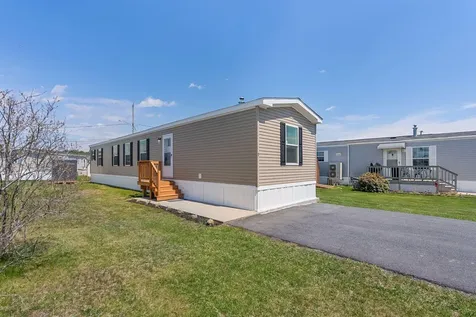 9 Circus Place Brunswick ME 04011