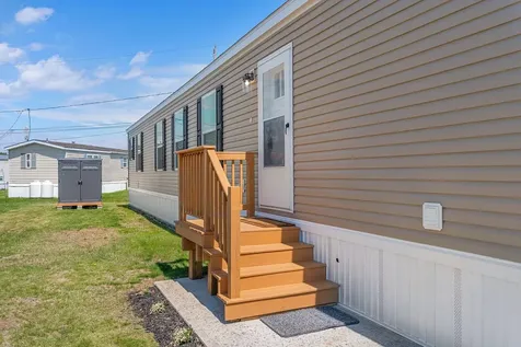 9 Circus Place Brunswick ME 04011