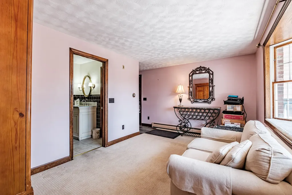 22 Davis Street Portland ME 04102