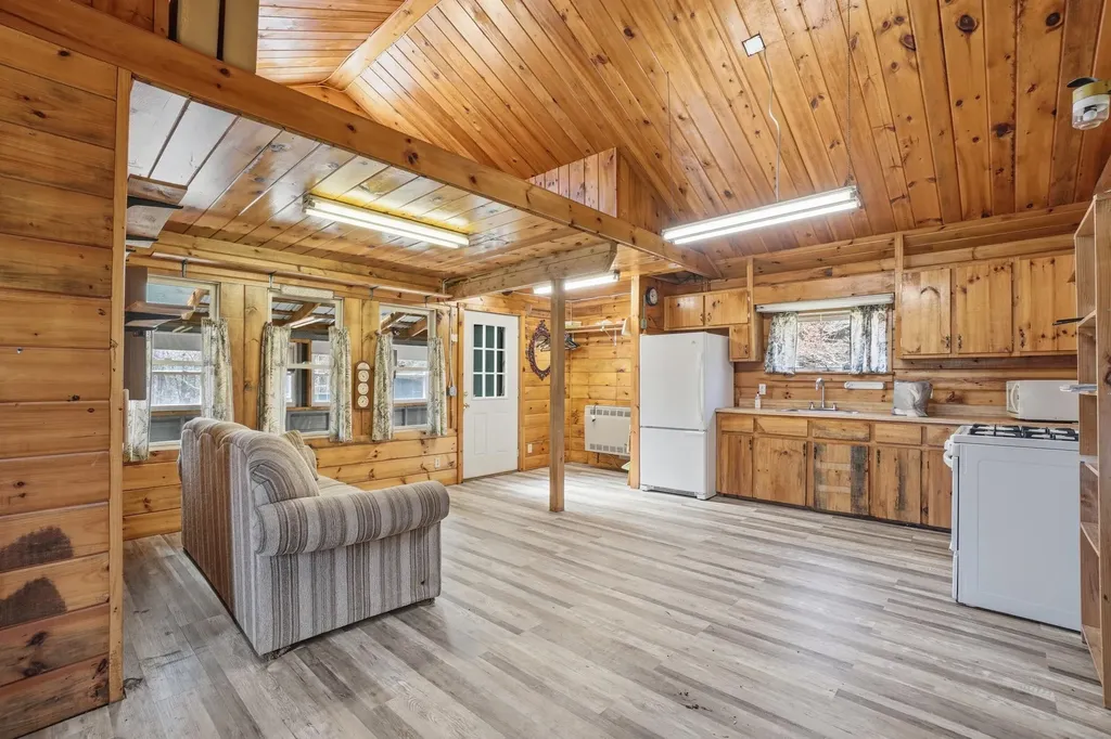 1903 Bancroft Road Bancroft ME 04497