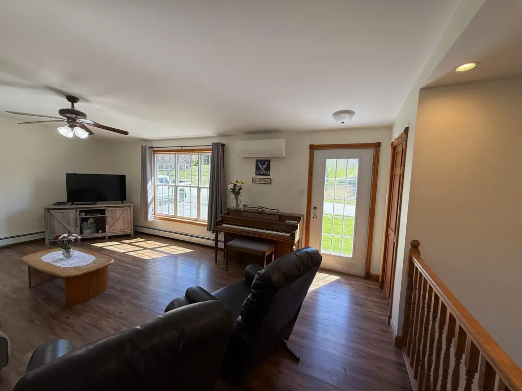 20 Guy Street Houlton ME 04730