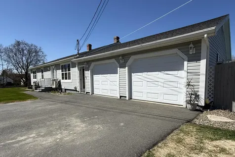 20 Guy Street Houlton ME 04730