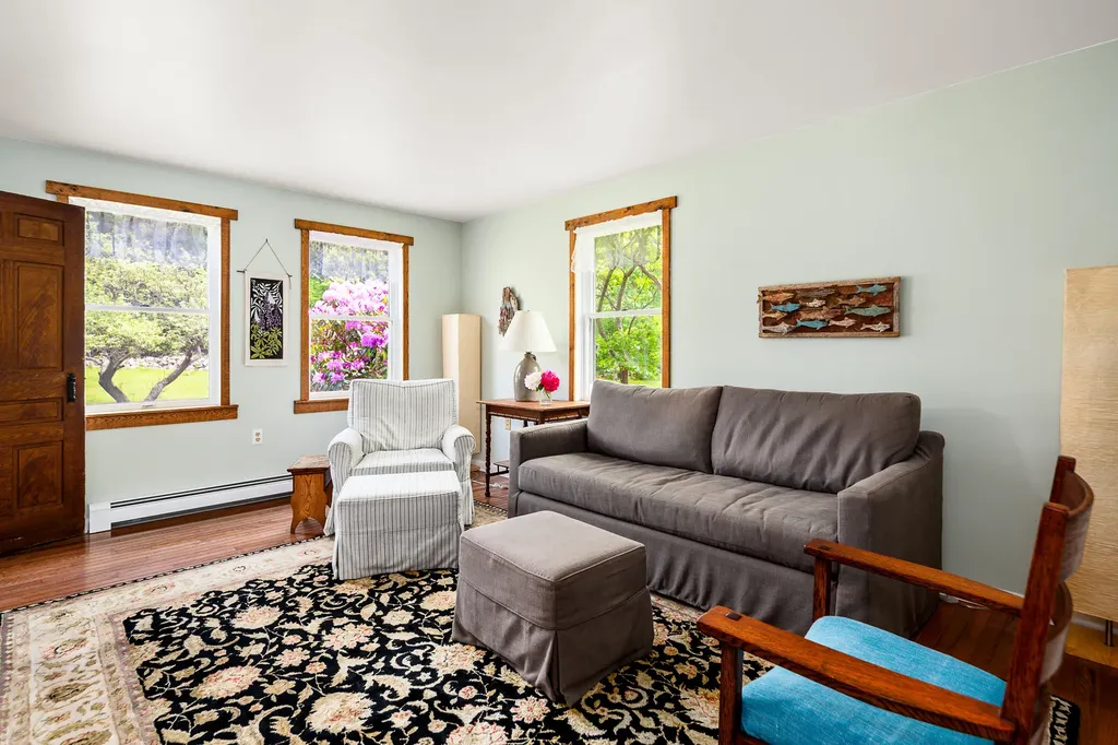 161 North Road Matinicus Isle Plt ME 04851