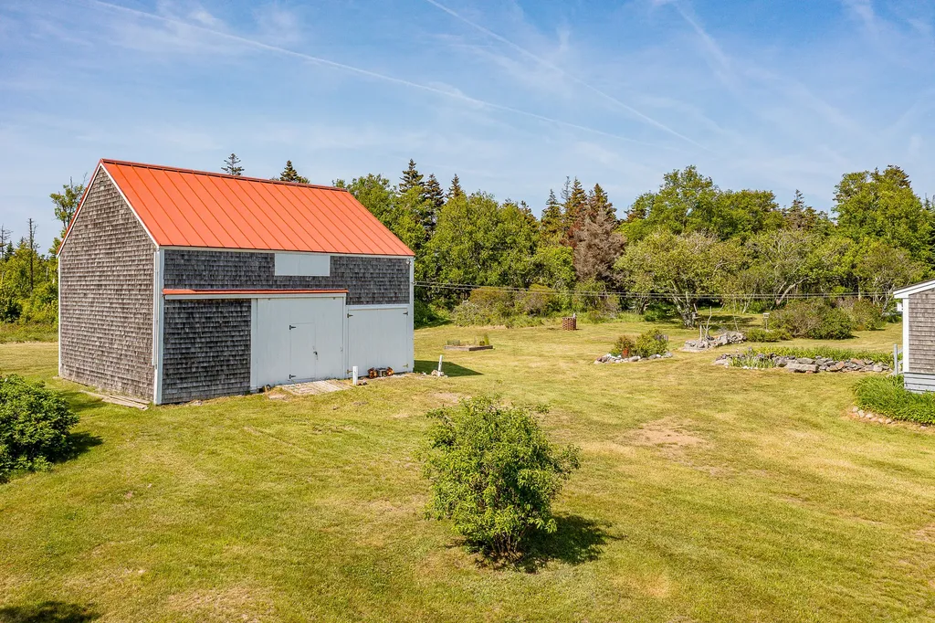 161 North Road Matinicus Isle Plt ME 04851