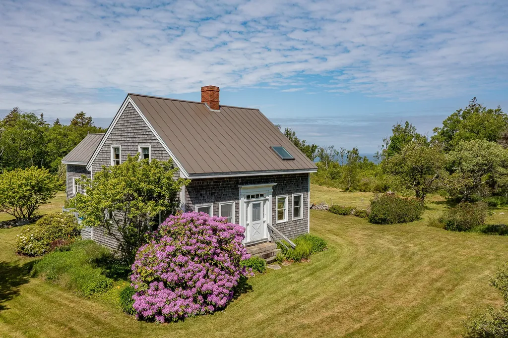 161 North Road Matinicus Isle Plt ME 04851