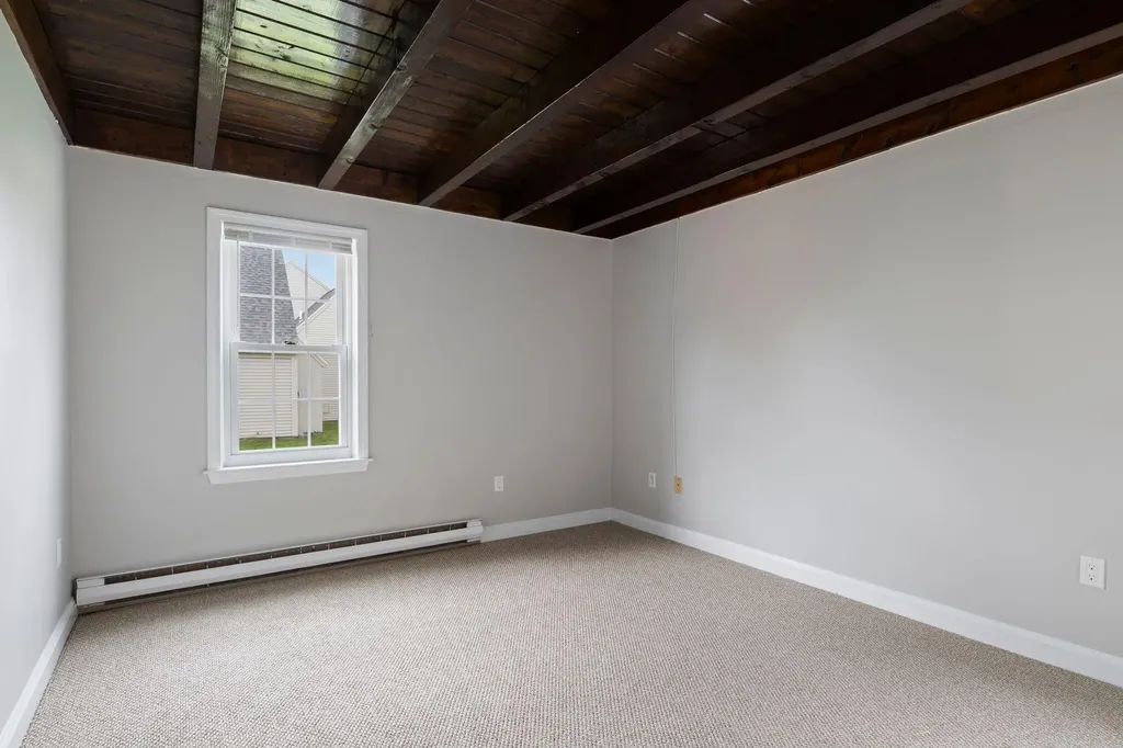 139 Broadway South Portland ME 04106
