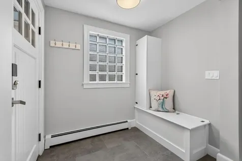 1061 Washington Avenue Portland ME 04103