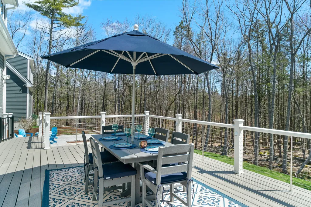 121 Josiah Norton Road York ME 03902