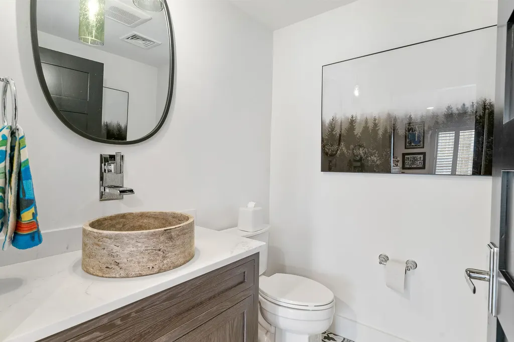 121 Josiah Norton Road York ME 03902