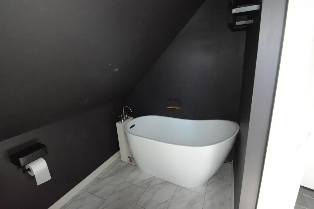 36 Pondview Street Limestone ME 04750