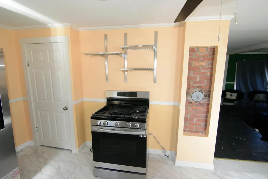 36 Pondview Street Limestone ME 04750