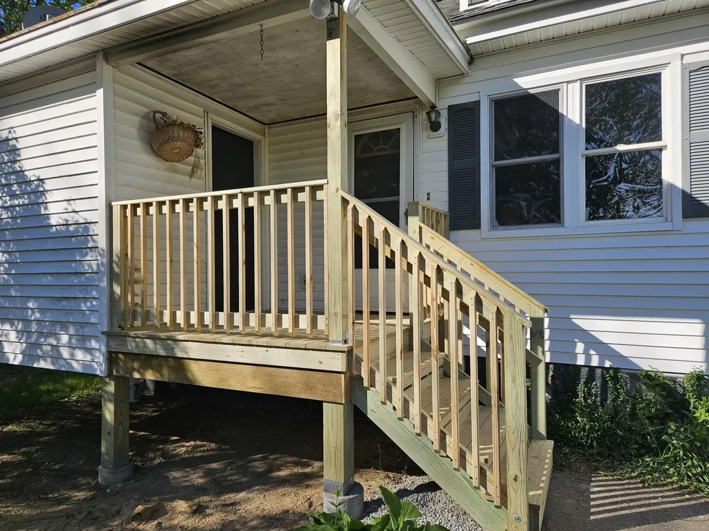 7 Bennett Avenue Auburn ME 04210