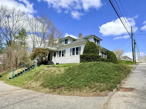 7 Bennett Avenue Auburn ME 04210