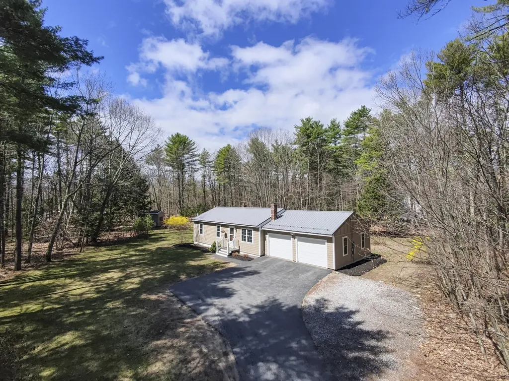 10 Standish Neck Road Gorham ME 04038