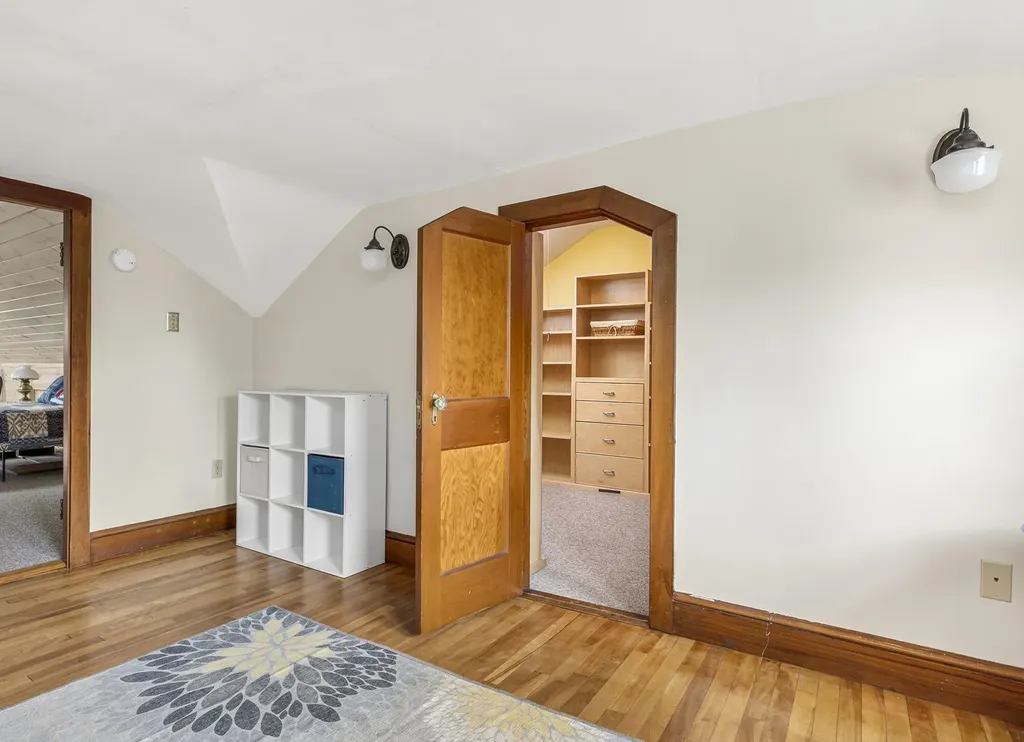 62 Elsmere Avenue South Portland ME 04106