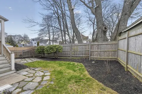62 Elsmere Avenue South Portland ME 04106