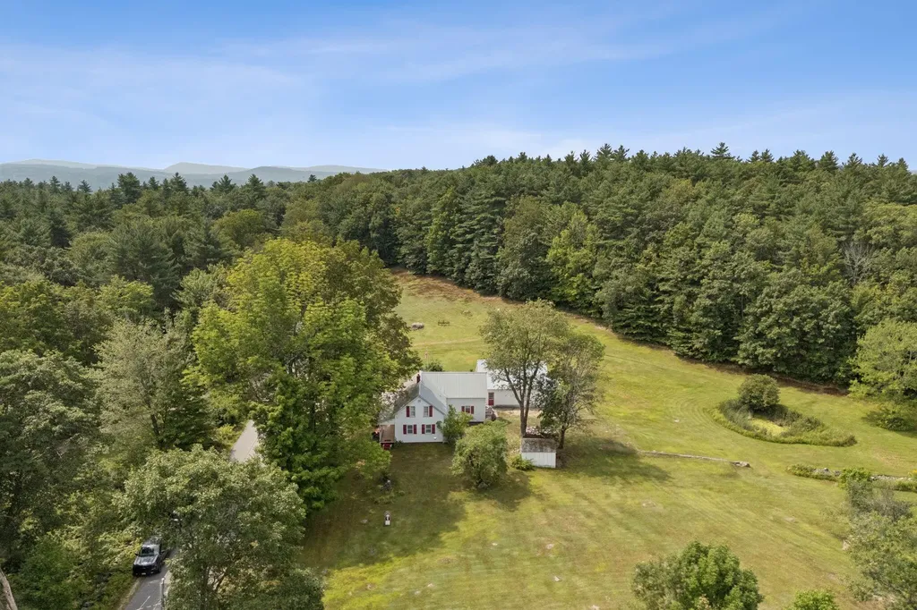 272 Tripptown Road Hiram ME 04041