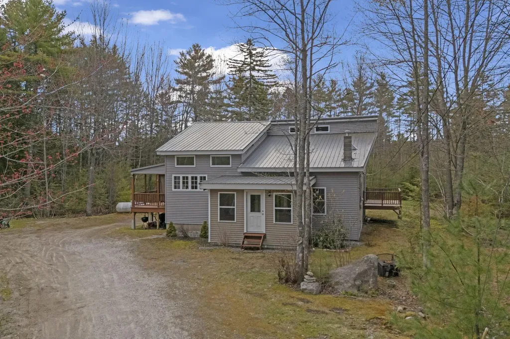 813 Norway Road Harrison ME 04040