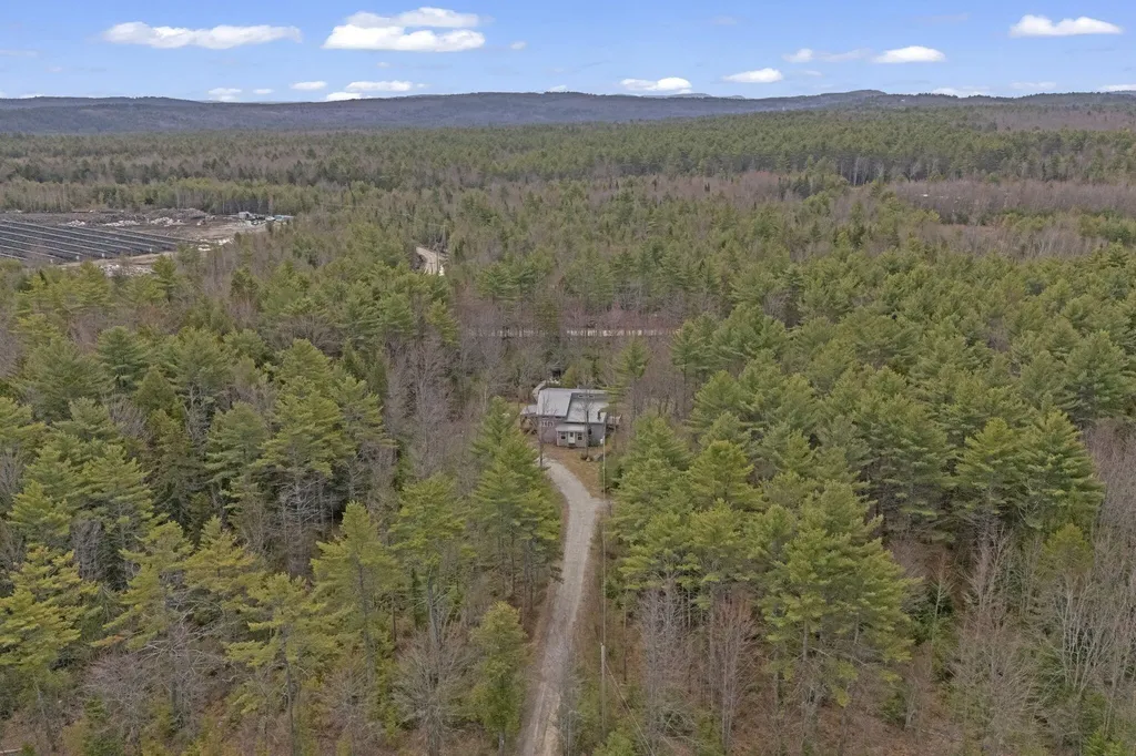 813 Norway Road Harrison ME 04040