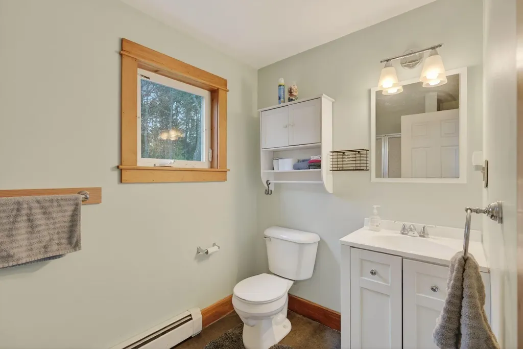 813 Norway Road Harrison ME 04040