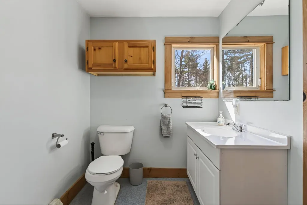 813 Norway Road Harrison ME 04040