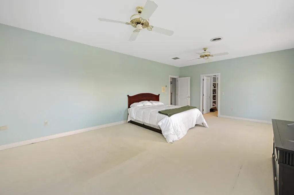 63 Fenton Way Bangor ME 04401