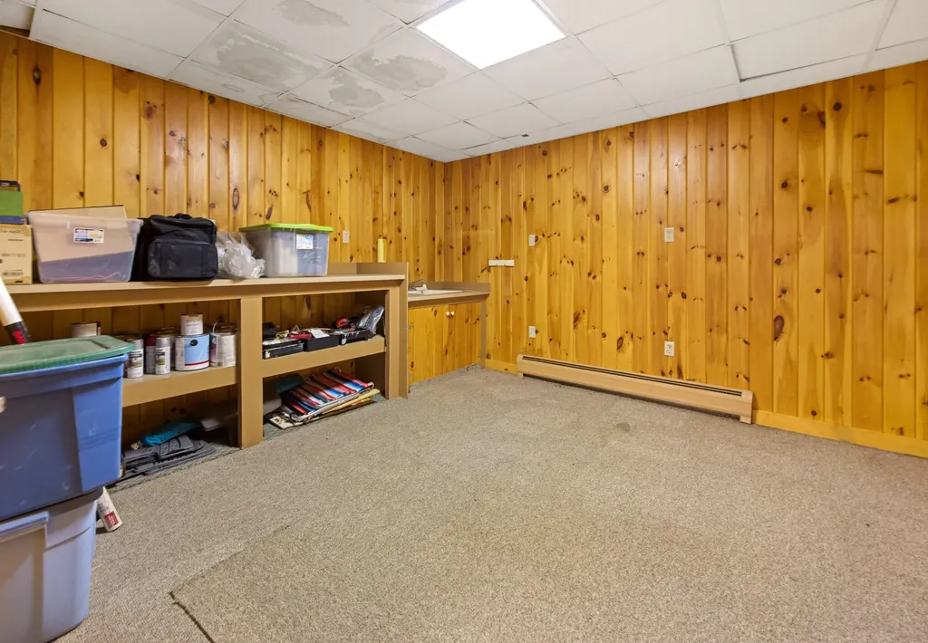 63 Fenton Way Bangor ME 04401