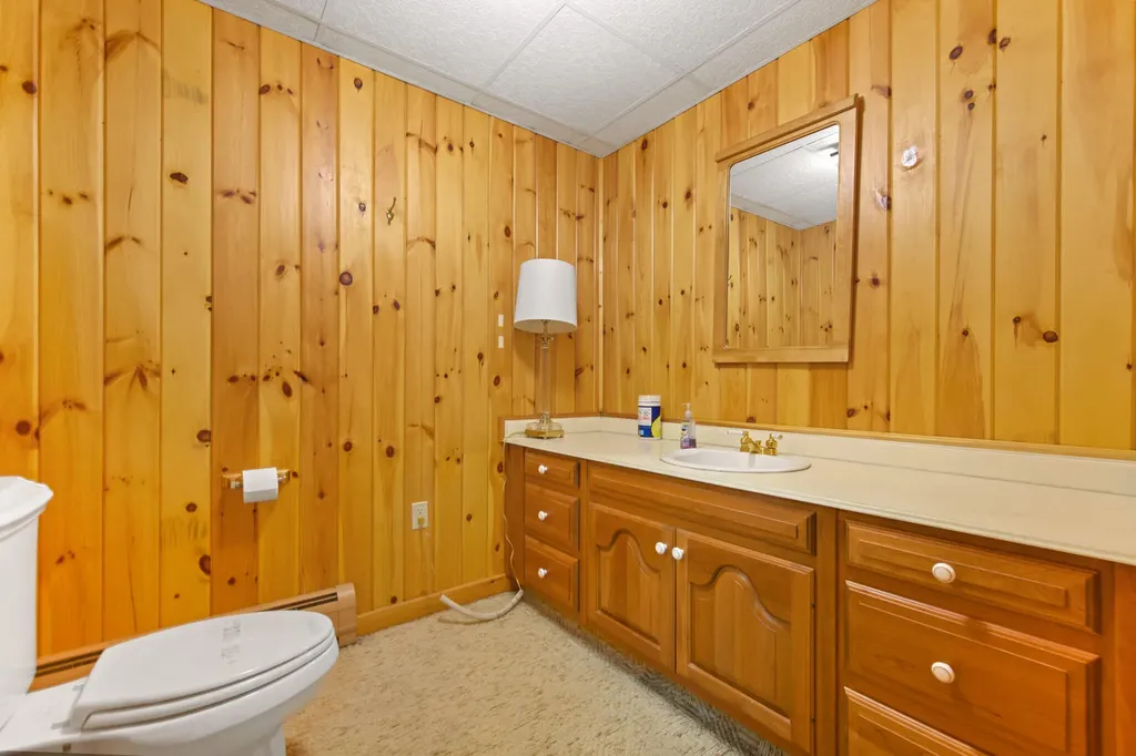 63 Fenton Way Bangor ME 04401