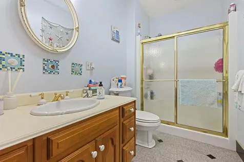 63 Fenton Way Bangor ME 04401