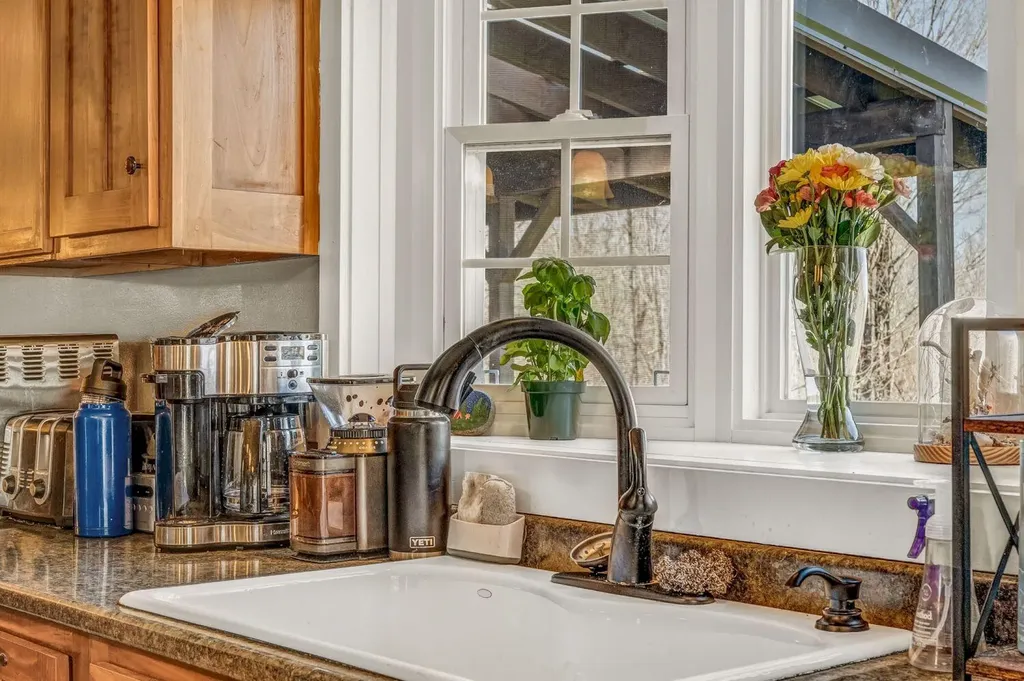 28 Davis Road Vienna ME 04360