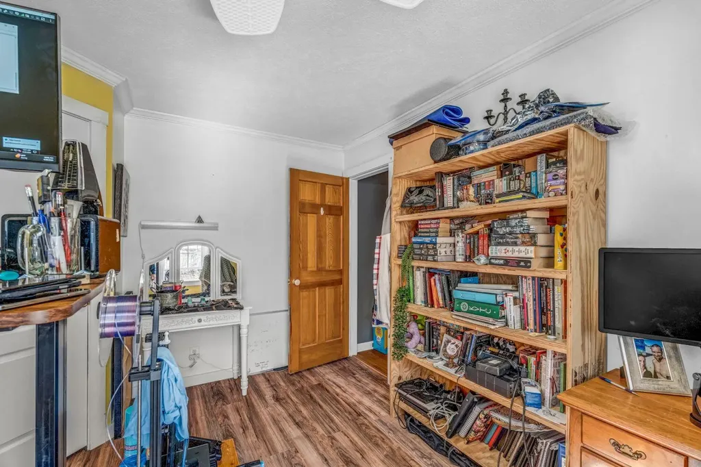 28 Davis Road Vienna ME 04360