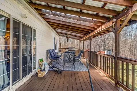 28 Davis Road Vienna ME 04360