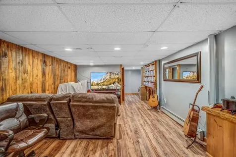 28 Davis Road Vienna ME 04360