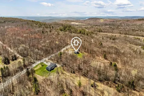 28 Davis Road Vienna ME 04360