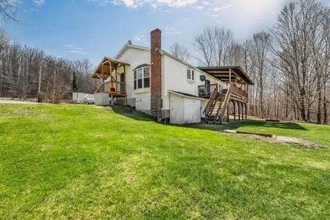 28 Davis Road Vienna ME 04360