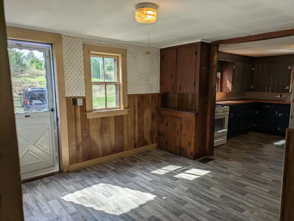 461 Ossipee Trail Porter ME 04068