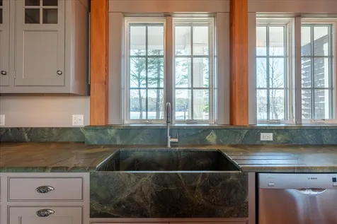 16 Glidden Ledge Road South Bristol ME 04568